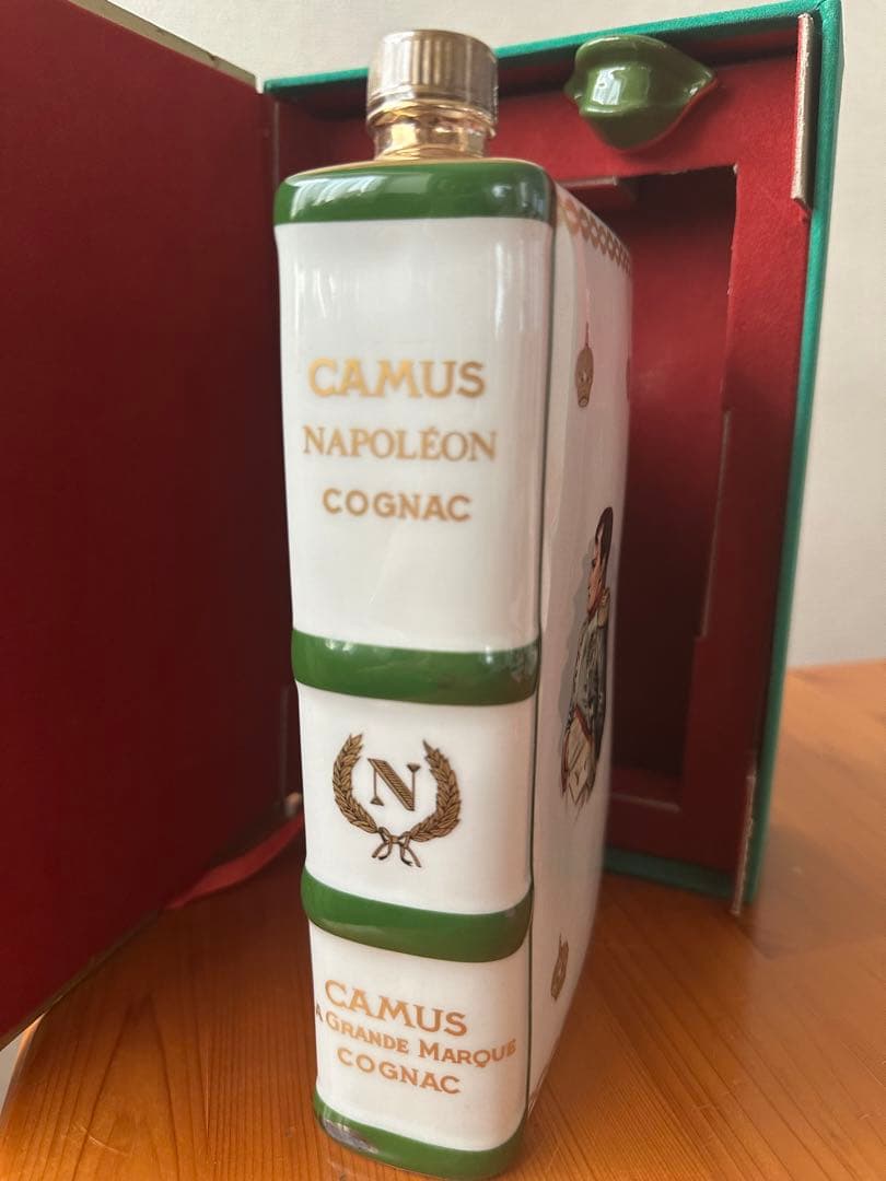 【未開栓】Napoléon book カミュ　白　ホワイト