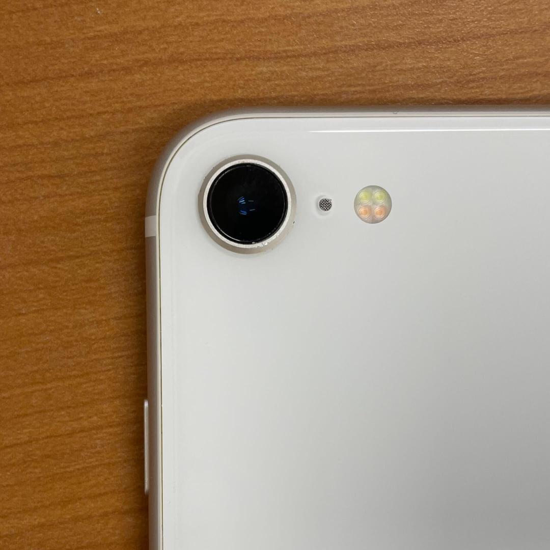 B*︎様 動作確認済み iPhone SE 第3世代 64GB ID:B1630